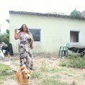 Dostigli veliku slavu, pa završili u siromaštvu: Ove javne ličnosti krpe kraj sa krajem: Pevačica uprkos teškim uslovima danas…