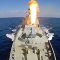 Naoružana fregata "Admiral Grigorovič" primećena na 50 km od obale Engleske! Britanci držali Ruse na nišanu! (video)