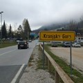 Na Kranjskoj Gori izbio veliki požar posle udara groma: tri aviona i helikopter učestvuju u gašenju vatre