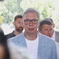 Vučić kaže da neće biti lustracije: „Načekaće se na fotelje, za njih samo one male“