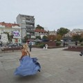 Ko je misteriozna žena koja danima trči ulicama prestonice?