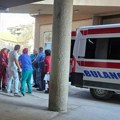 Krvava svađa u Obrenovcu: Muškarac posečen grickalicom ušetao u ambulantu, za njim ušao i napadač