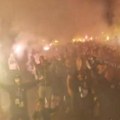 Spektakl u Novom Pazaru: Grandiozan doček fudbalerima u 01.45! Hiljade ljudi pozdravilo svoje heroje (video)