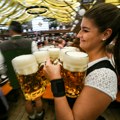 Pivo na Oktoberfestu i ove godine skuplje