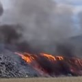 Gori deponija u Loznici: Crni, gust dim širi se svuda okolo: Jedna stvar otežava gašenje požara (video)