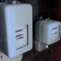 Dva radnika Elektrodistribucije prevarila više Nišlija – tražili novac da ih ne isključe sa mreže