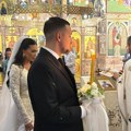 Oženio se Uroš Živković: Pevač se zakleo na večnu ljubav prelepoj Jovani, pogledajte kako je izgledala ceremonija