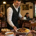 Ovo nije šala: Kafa 9 dinara, čorba 50! Kafana u Srbiji zbunjuje goste – za 500 dinara jedeš kao kralj