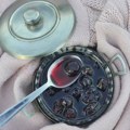 Традиционални рецепт за домаће слатко од вишања које успева баш сваки пут