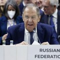 Lavrov u Skoplju: Srbija neće otvoriti novo poglavlje sa EU ako ne uvede sankcije Rusiji