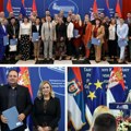 Blizu 20.000 učenika koji svakodnevno putuju u drugo mesto radi pohađanja nastave dobija pomoć Pokrajina obezbedila 161 milion…