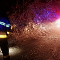 Ne, ovo nisu Alpi, ovo je u Srbiji i izgleda zastrašujuće! Ljudi se probijaju do kuća, a danas će tek da veje