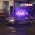 Mediji: Maloletnik vatrenim oružjem ranio babu, dedu, pa sebe