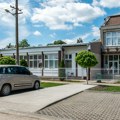 Zrenjanin uložio 13,6 miliona dinara u parkinge i trotoare u Aradcu i Melencima