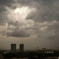 Pad temperature za 10 stepeni uz česte pljuskove: Ovo je tačan datum završetka letnjeg vremena u Srbiji