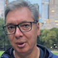 "Stižem za dva, dva i po dana, i predvodiću tu borbu" Vučić iz Njujorka: Ne trčim, ali sam odlučio da ustajem rano i da vredno…