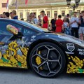 Skupocena izložba automobila "grmi" Novim Sadom: Najbolja mesta zauzeta pre nekoliko sati