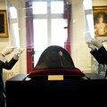 Napoleonov šešir prodat za skoro dva miliona evra /foto/