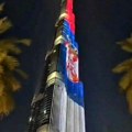На згради од 342 метара у Абу Дабију сија српска застава, Вучић се захвалио