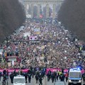 Veliki broj ljudi u Berlinu na protestu protiv ekstremne desnice