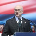 Vučević zatražio izvinjenje od evroposlanika Bratulice i poručio studentima da ne treba da se s njim “druže”