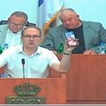 Odbijen predlog za rešavanje problema paljenja u Radničkom naselju – Stošić: Ako mogu da hapse i profesore i studente, mogu i…