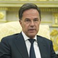 Kratko predavanje Medinskog specijalno za ljubitelja istorije - šefa NATO