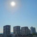 Vrelina ne posustaje – temperatura i do 40 stepeni, crveni meteo-alarm na jugu i jugoistoku Srbije