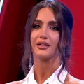 Ponovo isplivao anđelin intimni snimak Crnogorka se skida pred kamerom! (video)