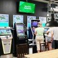 Predsednik gasi internet kladionice i otpisuje 90 odsto dugova građanima: "Ispraznili su kućne budžete, ovo je opasna bolest!"…