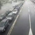 AMSS Obilne kiše mogu prouzrokovati zastoje i prekide saobraćaja