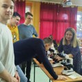Nova oprema za biološki kabinet: U Gimnaziji u Paraćinu unapređen kvalitet nastave (foto)