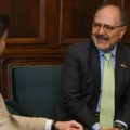 Ana Brnabić se sastala sa ambasadorom Meksika u Srbiji Karlosom Feliksom Koronom