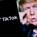 TikTok obnavlja uslugu u Americi posle Trampove zakletve