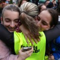 Studenti iz Pomoravlja koji su pešačili od Jagodine stigli u Novi Sad