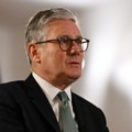 „The Sun“: Starmer pred političkim sunovratom, vlada na ivici kraha