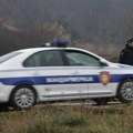 Azerbejdžanac uhapšen kod Subotice: Policija ga zaustavila i pregledala vozilo, u zadnjem deli sakrio devetoro migranata