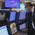 Vučić rekao da rafinerija NIS-a neće raditi od utorka
