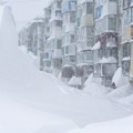 Sneg zatrpao grad: Nanosi do tri metra; Uvedene vanredne mere, škole zatvorene FOTO/VIDEO