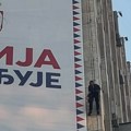 Popović (SSP): Utvrditi ko je naručio, platio i postavio platno na Palati Albanija