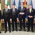 Emisari EU, SAD, Italije, Nemačke i Francuske u subotu u Srbiji: Koferi "velike petorke" puni pretnji i pritisaka!