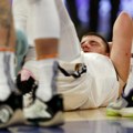 Jokić vrištao od bolova, pa otišao u svlačionicu: Jeziva scena na utakmici NBA lige! Nikola umalo da ostane bez oka?! (video)…