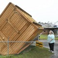 U Americi strepe od tornada: Snažna oluja pogodila više država, stotine hiljada ostalo bez struje, uvedeno vanredno stanje…