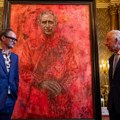 Откривен први званични портрет британског краља Чарлса после крунисања