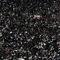 Хиљаде у Техерану на испраћају предсједника Раисија