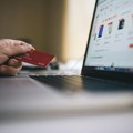 Ljudi u Srbiji su i ovo kupovali onlajn: 5 stvari koje ne očekujete da se kupuju preko interneta