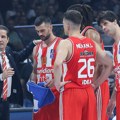 Navijači Zvezde šalju poruku preko B92.sporta - samo dvojica vrlo dobri, ima i za popravni