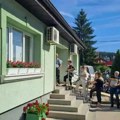 Ponovljeni izbori u Kosjeriću: Evo kolika je izlaznost na biračkom mestu 25 do 12 časova