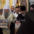 U Hramu Svetog Save počeo moleban za ispraćaj Časnog pojasa, služe Porfirije i Jefrem