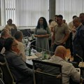 Veća pomoć za vantelesnu oplodnju, rotacije direktora i protest opozicije obeležili sednicu Skupštine grada Bora